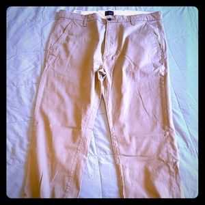 Levi’s khaki joggers